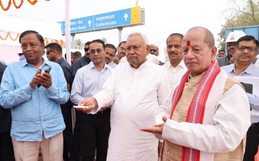 The Chief Minister inaugurated the construction of a tunnel connecting the Bihar Museum and the Patna Museum at a cost of Rs 542 crore and directed for speedy completion of the work.