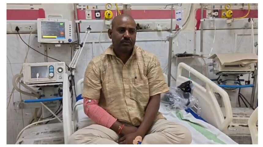 Late night commotion in Gaya: Clash between ward councilor and daroga, daroga injured