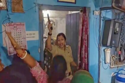 In the case of the death of a youth who escaped from custody, the Superintendent of Police took major action; five policemen, including two inspectors, were placed on the line.