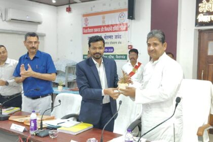 Disha meeting reviews development plans, discusses illegal mining and road safety