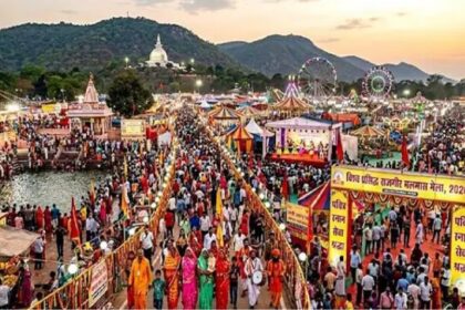 A grand gathering of faith in Rajgir, the Malmas fair began with the first royal bath.