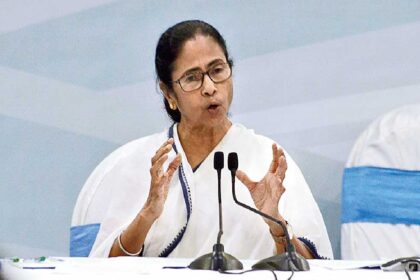 Mamata Banerjee makes a major announcement after the defeat: "I will not resign", making serious allegations against the Election Commission and the BJP.