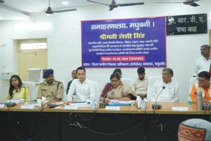 Madhubani administration on alert for floods and droughts, minister in charge reviews preparations