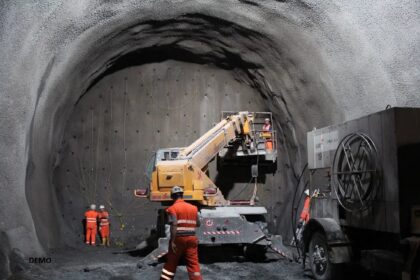 Patna Metro Tunnel construction speeds up, construction and boring within 20 meters banned for safety reasons.