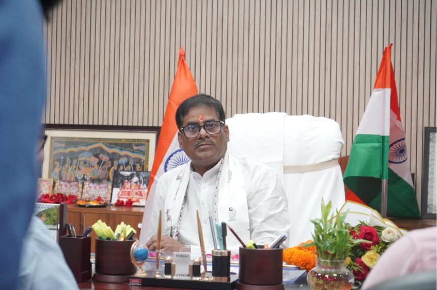 153 new artists have been approved under the Chief Minister's Artist Pension Scheme and will receive Rs 3,000 per month.