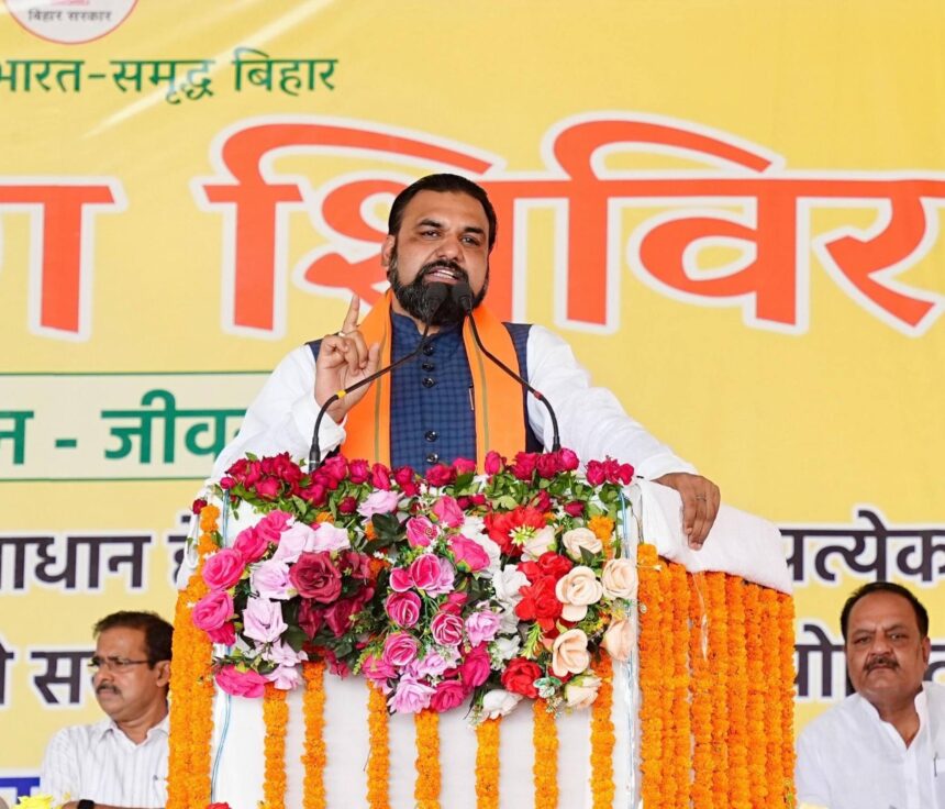 Officers who do not process applications received at the Sahayog Shivir within 30 days will be automatically suspended on the 31st day: Chief Minister