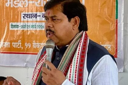 शिक्षा मंत्री मिथिलेश तिवारी