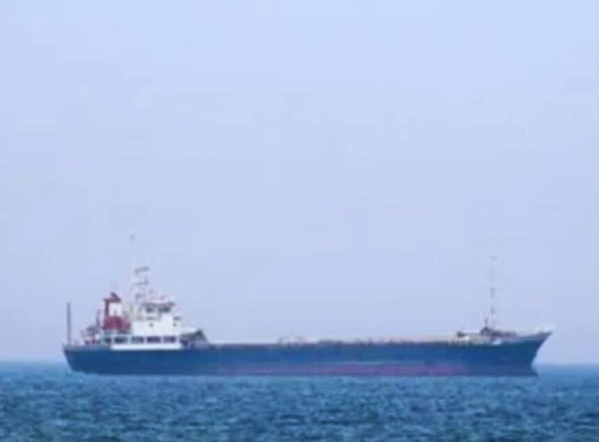 Chinese oil tanker sails from Strait of Hormuz