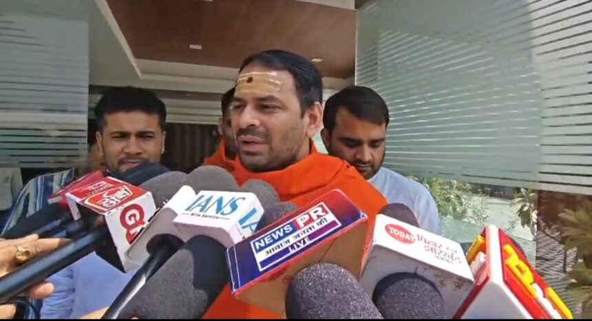 गया दौरे पर तेज प्रताप
