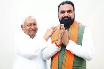 Samrat Chaudhary met Nitish Kumar