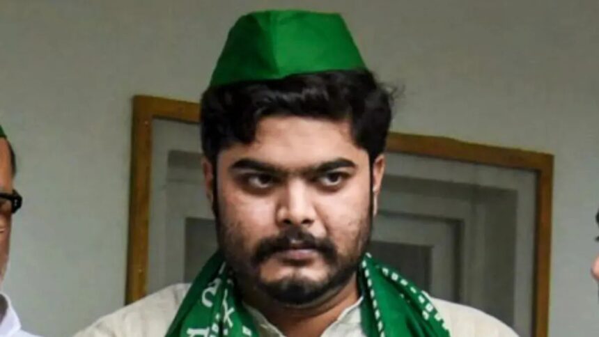 Police raid on the premises of RJD MLA Osama Shahab in Siwan