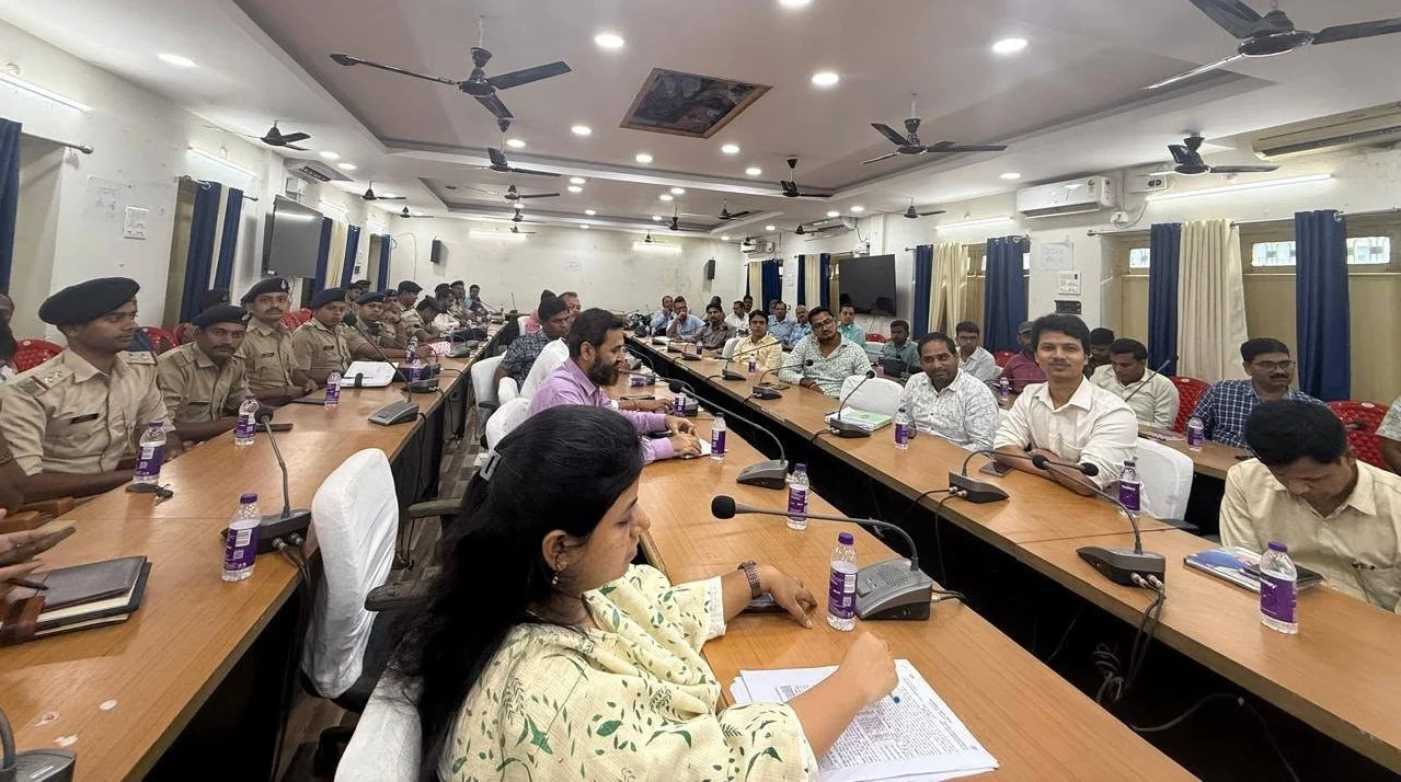 Administration on alert regarding the Prohibition Constable recruitment exam; officials issued necessary instructions for its smooth conduct.