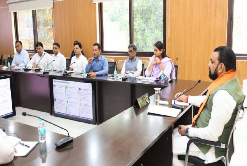 Bihar prepares to accelerate industrial development; Chief Minister directs construction of 11 mega parks and food parks in 38 districts