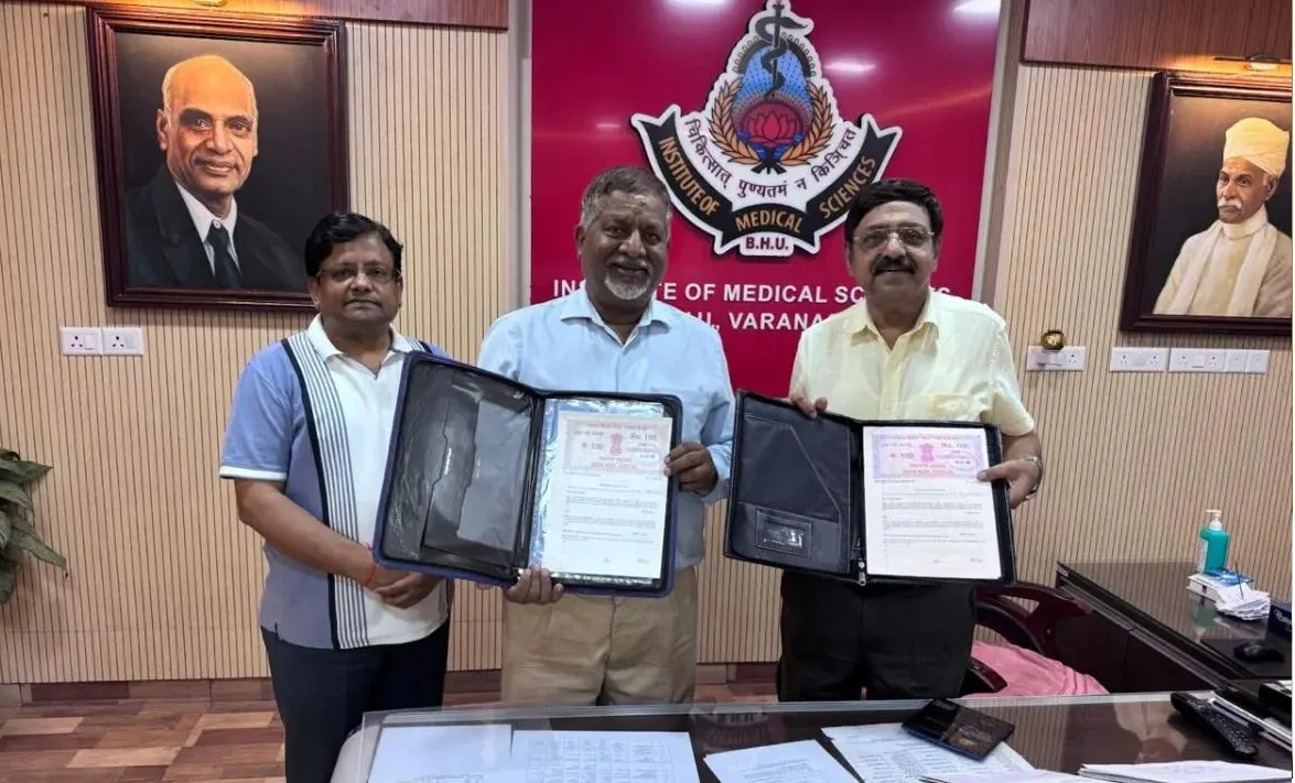 Major agreement signed between IGIMS and BHU; they will collaborate on everything from medical research to doctor training.