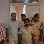 Revenue employee arrested while accepting a bribe of ₹15,000 in Nawada; major action by the Vigilance Bureau.