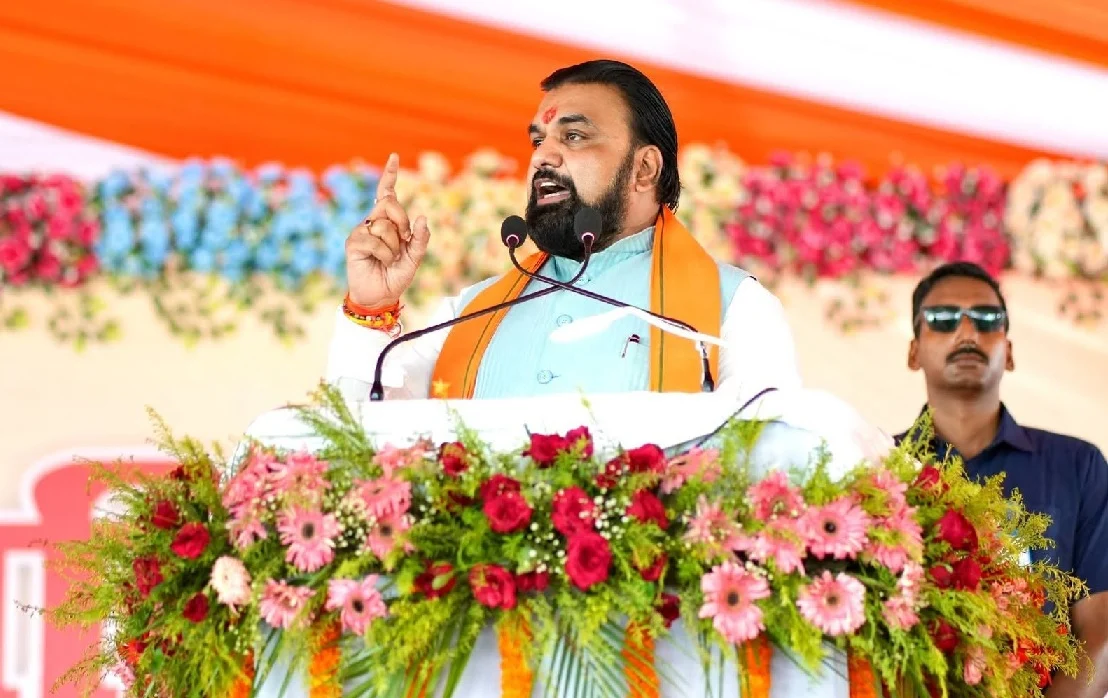 Sugar mill to open soon in Siwan; directive issued to make land available; 38 projects worth ₹180 crore announced.