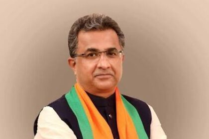 मंत्री नीतीश मिश्रा