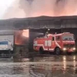Massive fire at a warehouse on Mahuli Road in Patna City