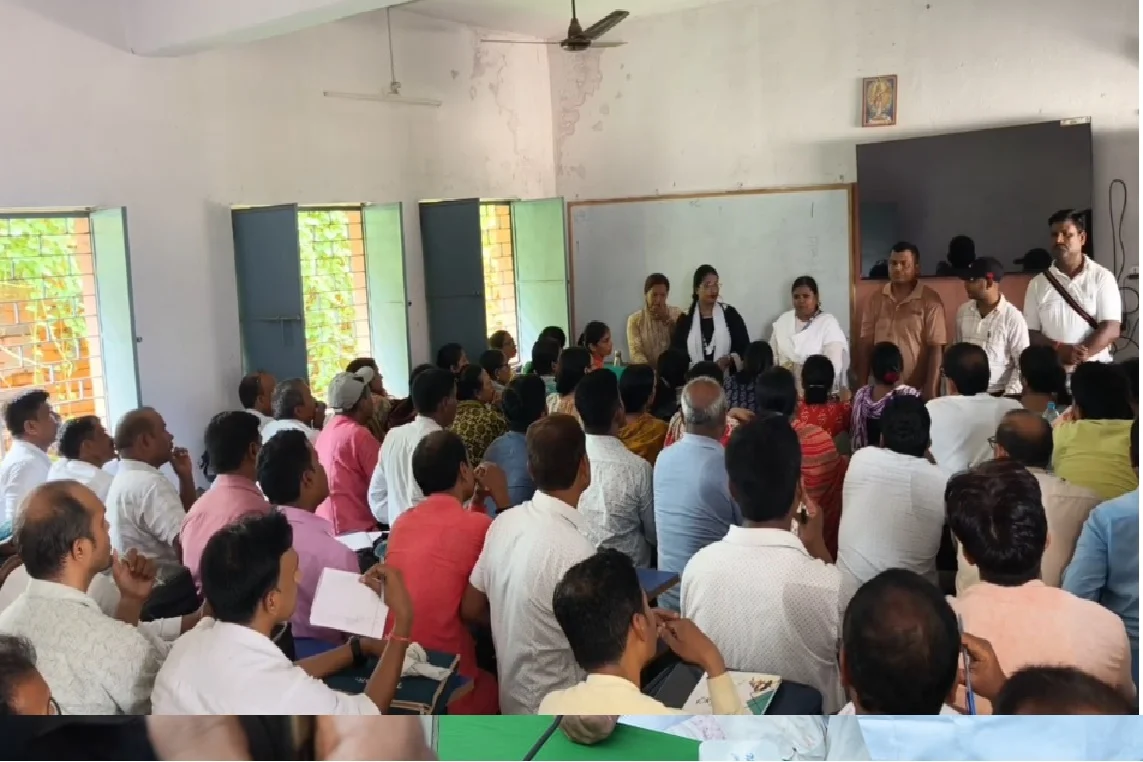 Social audit of schools begins in Pirpainti on July 6; necessary instructions issued to 190 headmasters.