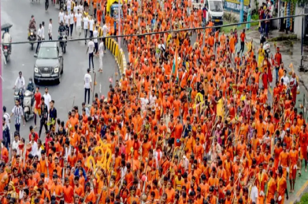 Commotion during Bol-Bam Yatra at the India-Nepal border; youth killed in police firing; curfew imposed.