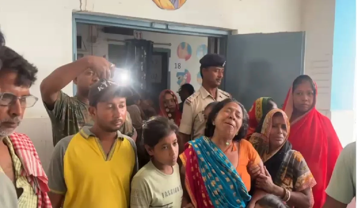 Uproar at Motihari hospital following a death; police arrived at the scene and brought the situation under control; demands for an investigation intensify.