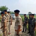 Major police action in Khagaria; criminal who looted a government pistol killed in an encounter.