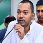 Health Minister takes action after inspection at LNJP Hospital; show-cause notices issued to two doctors.
