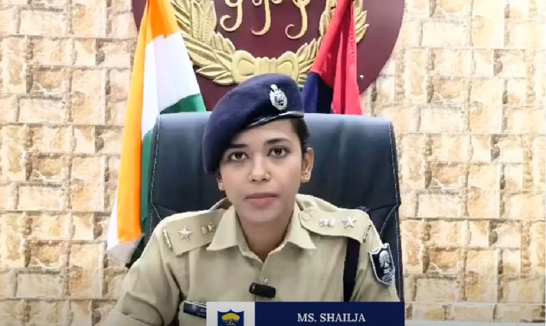 Major police crackdown on illegal weapons in Patna; pistols, country-made guns, and cartridges seized; one person arrested.