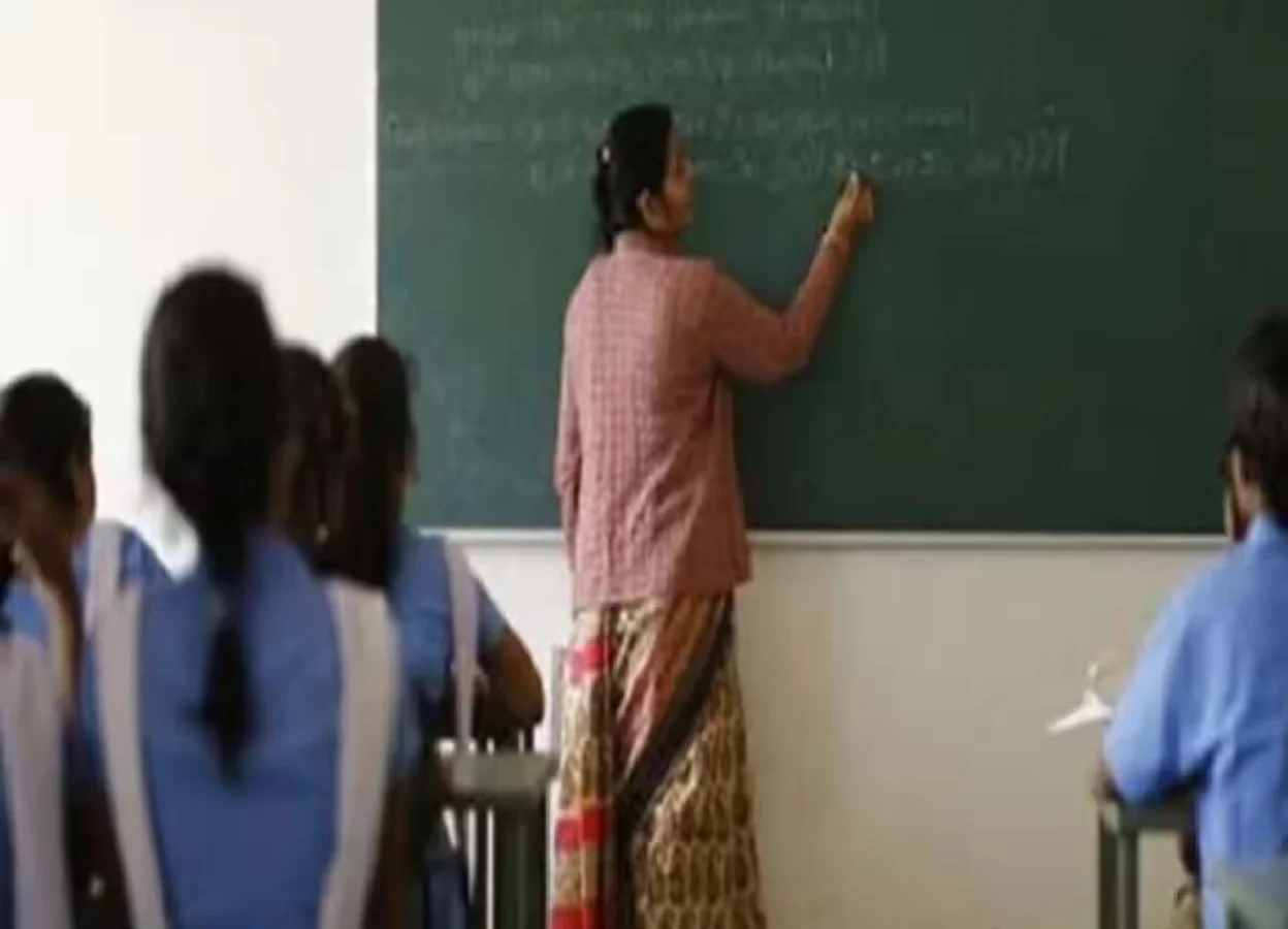 Major relief for over 5 lakh teachers in Bihar; online transfer process to begin on July 29.