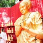 VIP leaders and workers paid heartfelt tribute to Veerangana Phoolan Devi on her martyrdom day; Mukesh Sahani paid his respects.