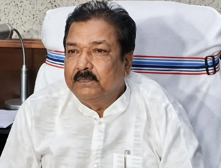 Dilip Jaiswal, Minister for Revenue and Land Reforms Department